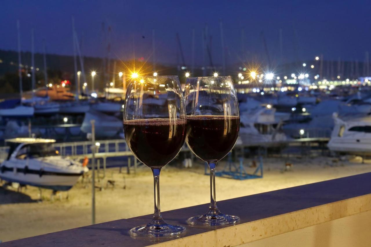 Luxury Apartments Monika Near The Sea With Private Parking Bibinje Extérieur photo