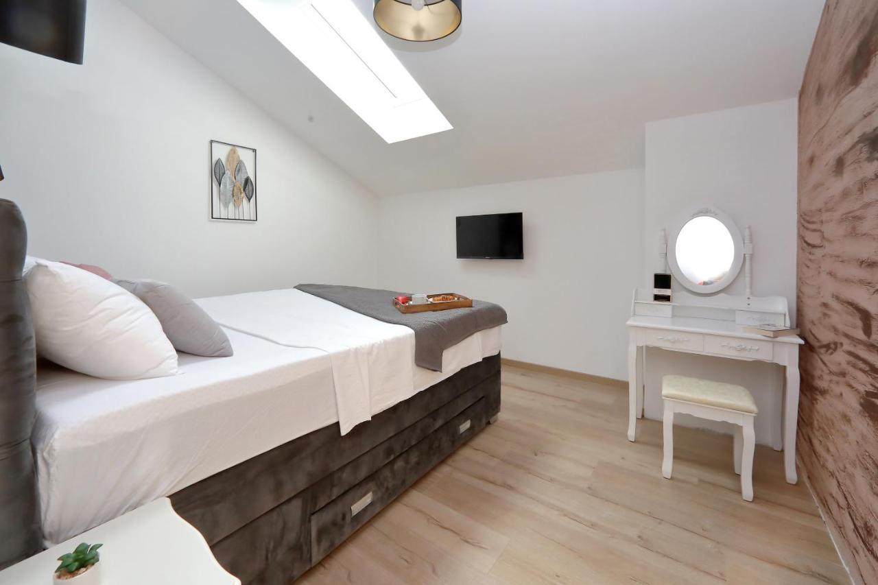 Luxury Apartments Monika Near The Sea With Private Parking Bibinje Extérieur photo