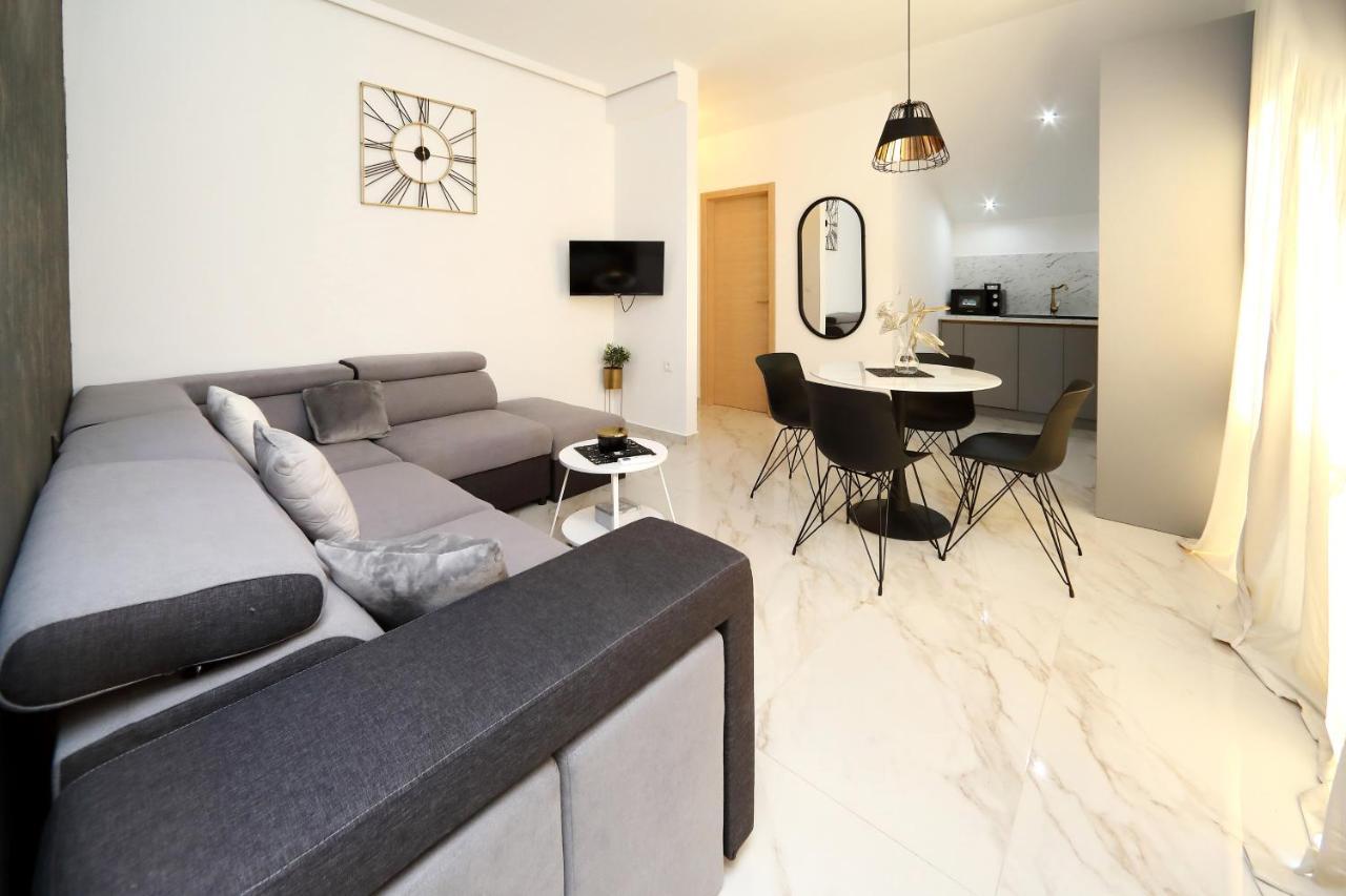 Luxury Apartments Monika Near The Sea With Private Parking Bibinje Extérieur photo