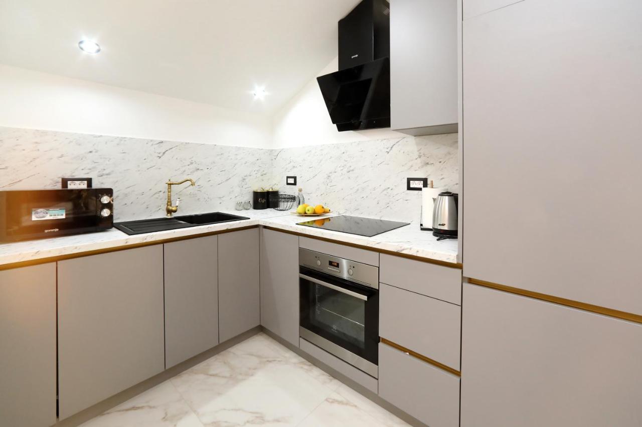 Luxury Apartments Monika Near The Sea With Private Parking Bibinje Extérieur photo