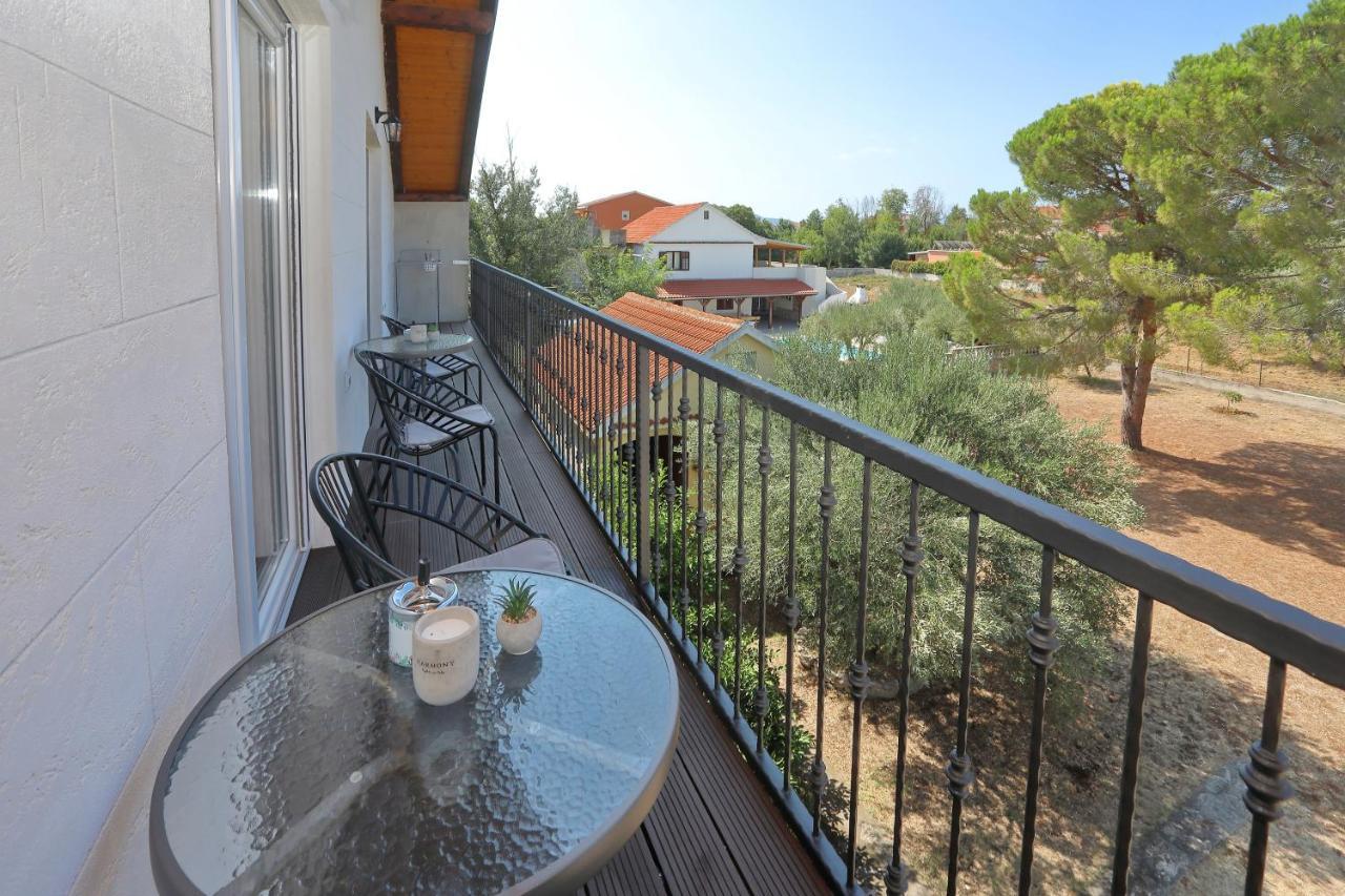 Luxury Apartments Monika Near The Sea With Private Parking Bibinje Extérieur photo